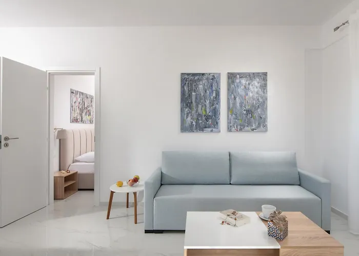 מלון דירות Grand Garden Slow Living Experience סיקיה