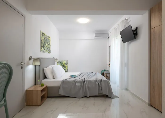 Grand Garden Slow Living Experience מלון דירות סיקיה